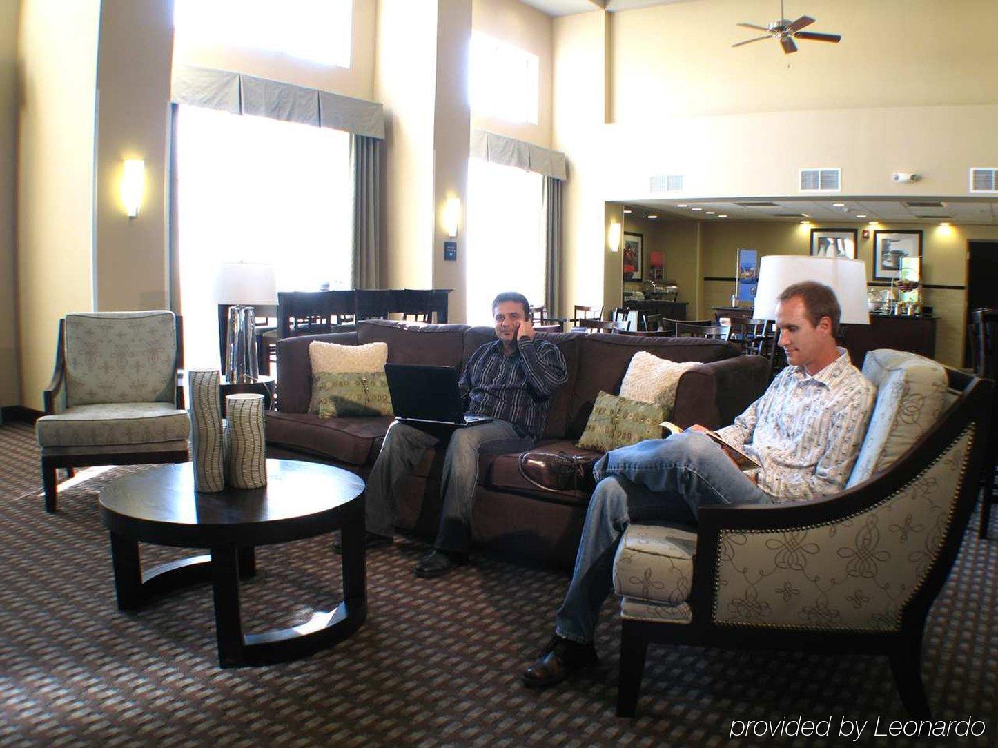 Hampton Inn And Suites Merced Interior photo